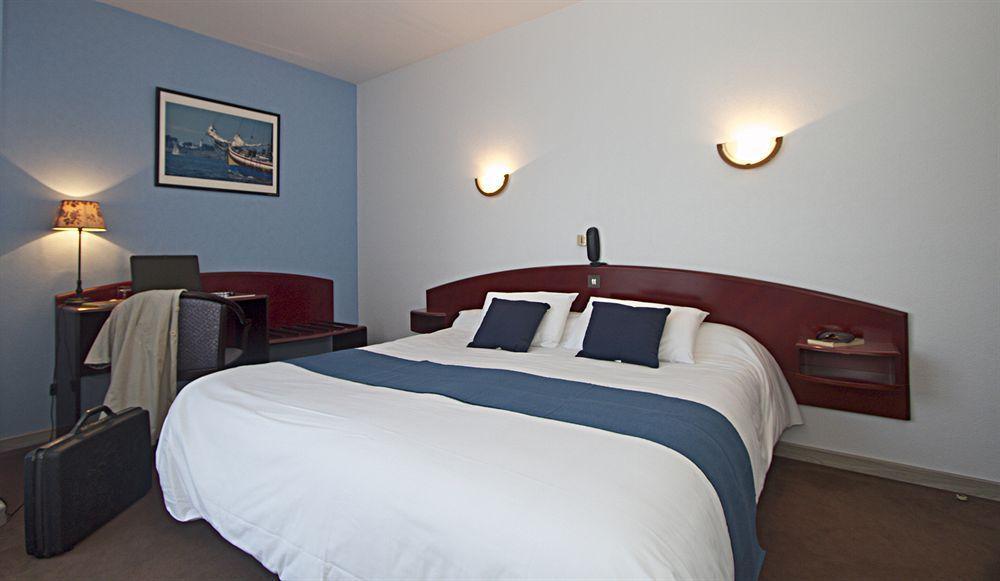 Hotel Le Ty-Lann Saint-Avé Zewnętrze zdjęcie